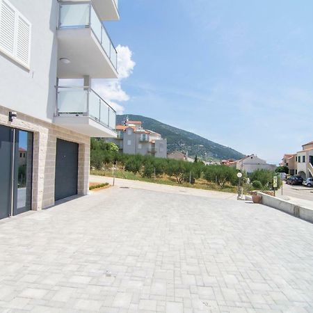בול Apartments Sara 4 מראה חיצוני תמונה