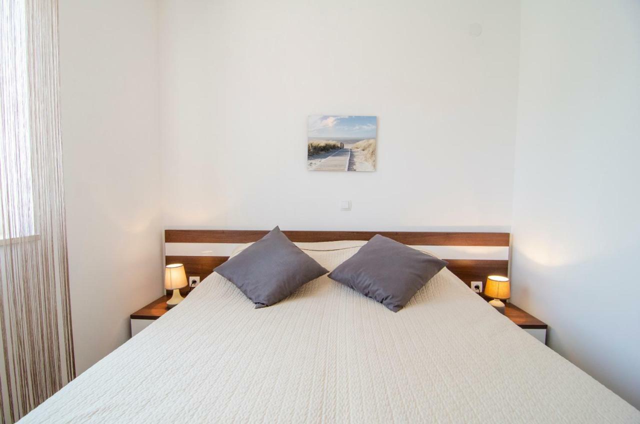 בול Apartments Sara 4 מראה חיצוני תמונה